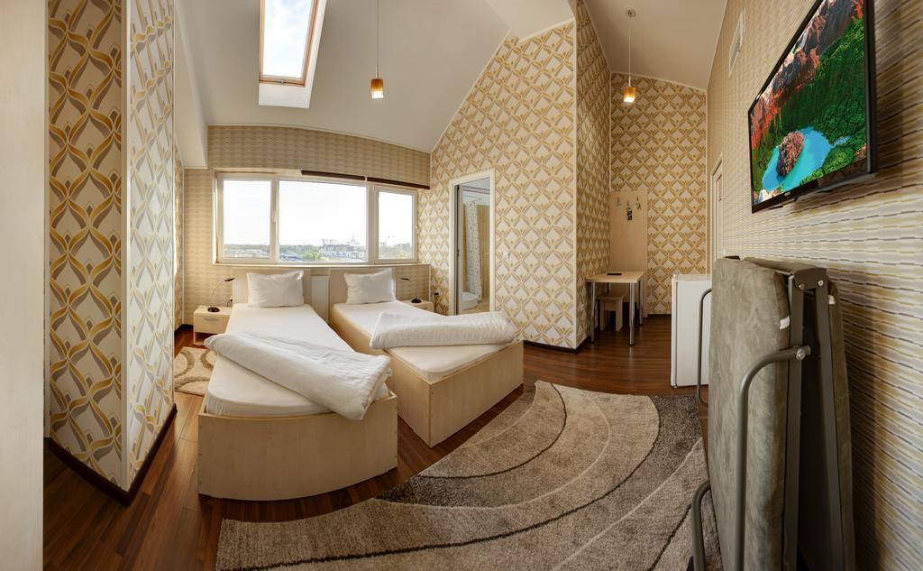 Hotel La Gil Bukareszt Zewnętrze zdjęcie