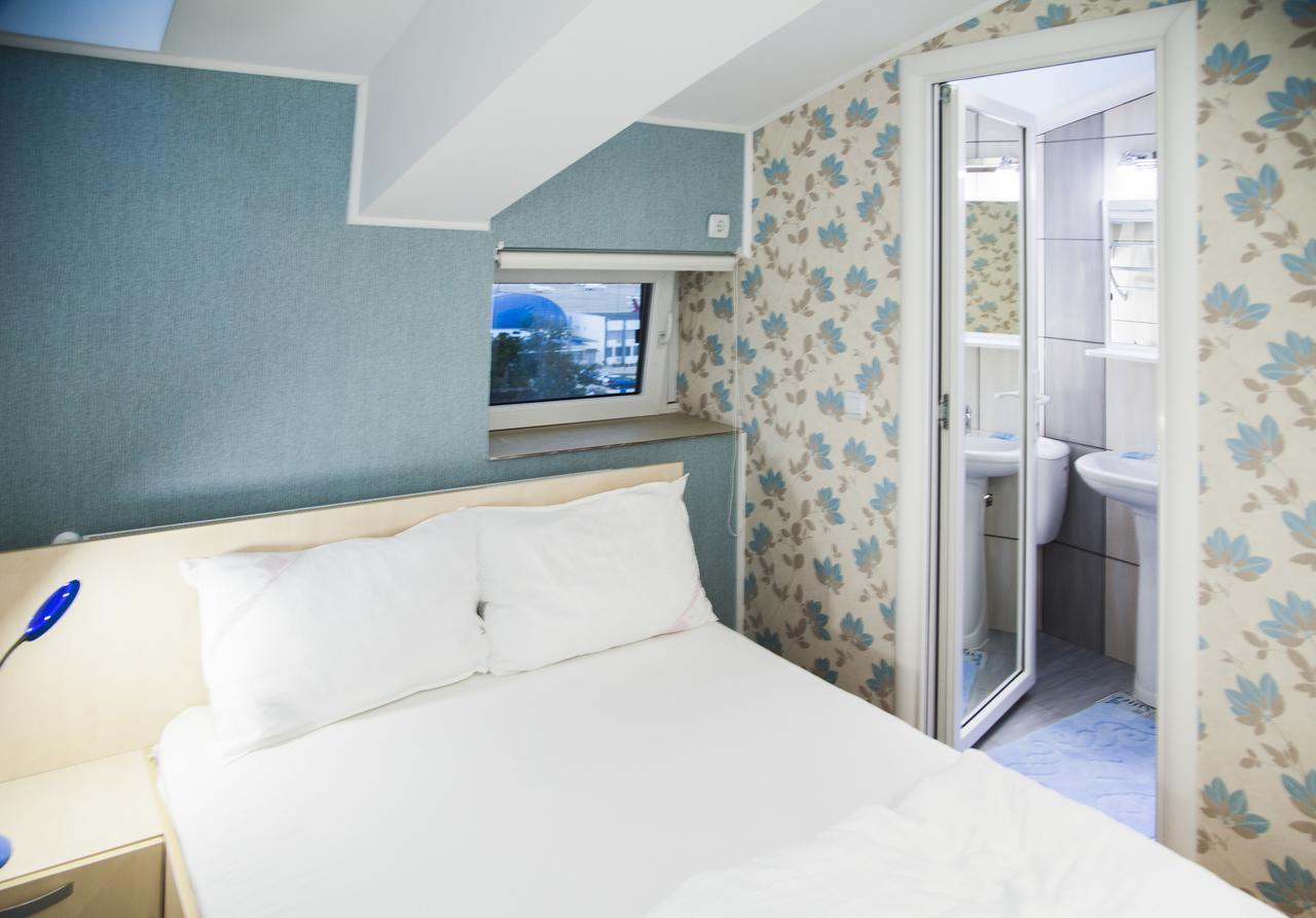 Hotel La Gil Bukareszt Zewnętrze zdjęcie